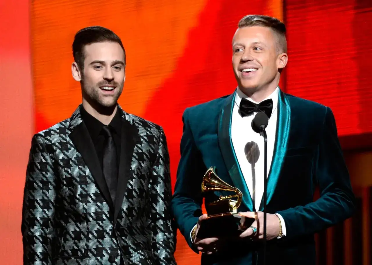 Macklemore i Ryan Lewis odbierają nagrodę. Marzymy o ich koncercie w Polsce!