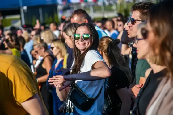 Wejście na koncert - co sprawdza ochrona i jak się przygotować?