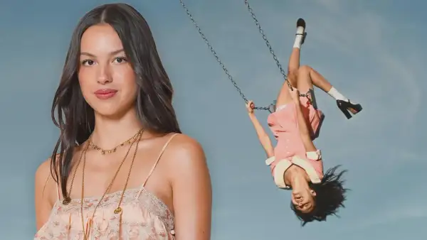 Olivia Rodrigo na pierwszym planie i jej odbicie huśtające się do góry nogami na drugim.